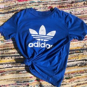 💙💙Adidas tee💙💙